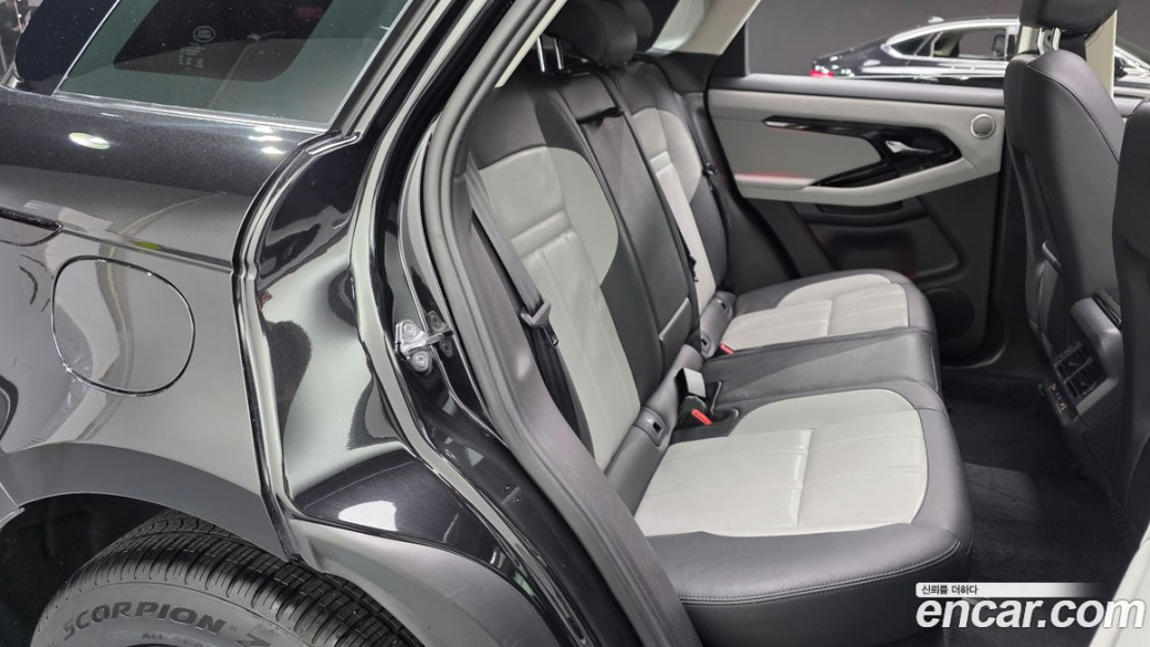 Land Rover Range Rover Evoque P250 Dynamic SE, 2025