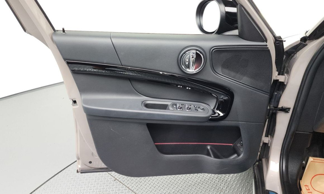 Mini Countryman Classic, 2024