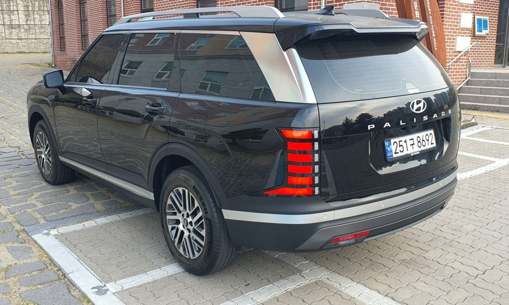 Hyundai Palisade Gasoline 2.5T 2WD 7-Seater, 2025
