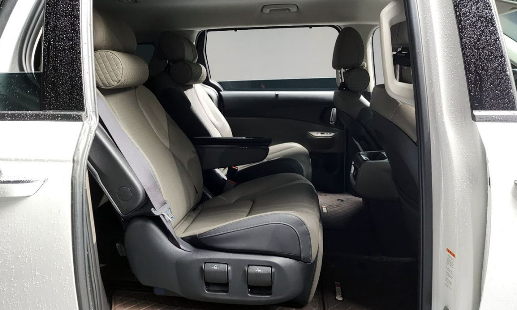 Kia Carnival 7-Seater Noblesse, 2025