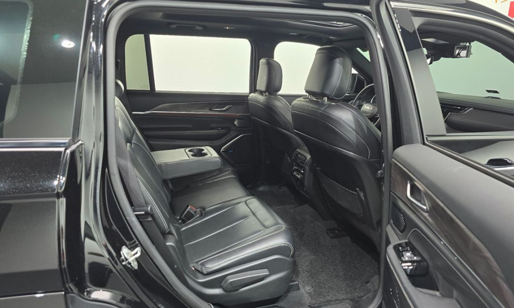 Jeep Cherokee L 3.6 Overland, 2021