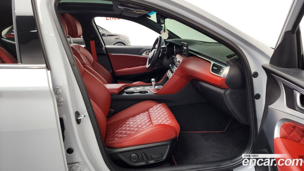 Genesis G70 Gasoline 2.0T 2WD, 2021