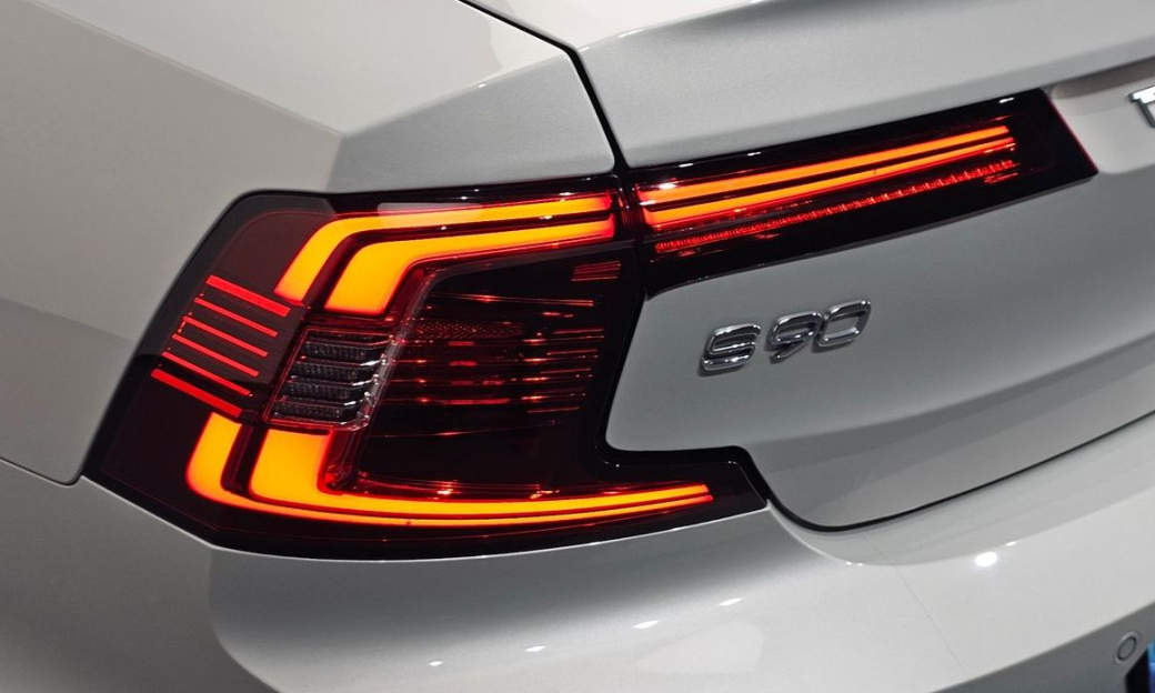 Volvo S90 B6 AWD Inscription, 2022