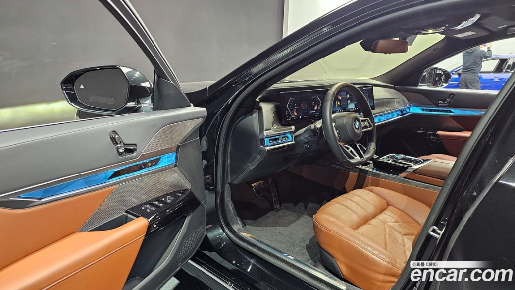 BMW 7-Series 740i xDrive M Sport, 2024