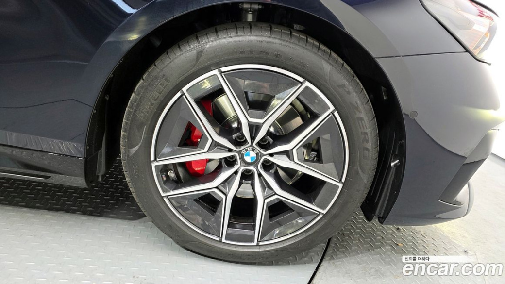 BMW 5-Series 520i Special Edition, 2025