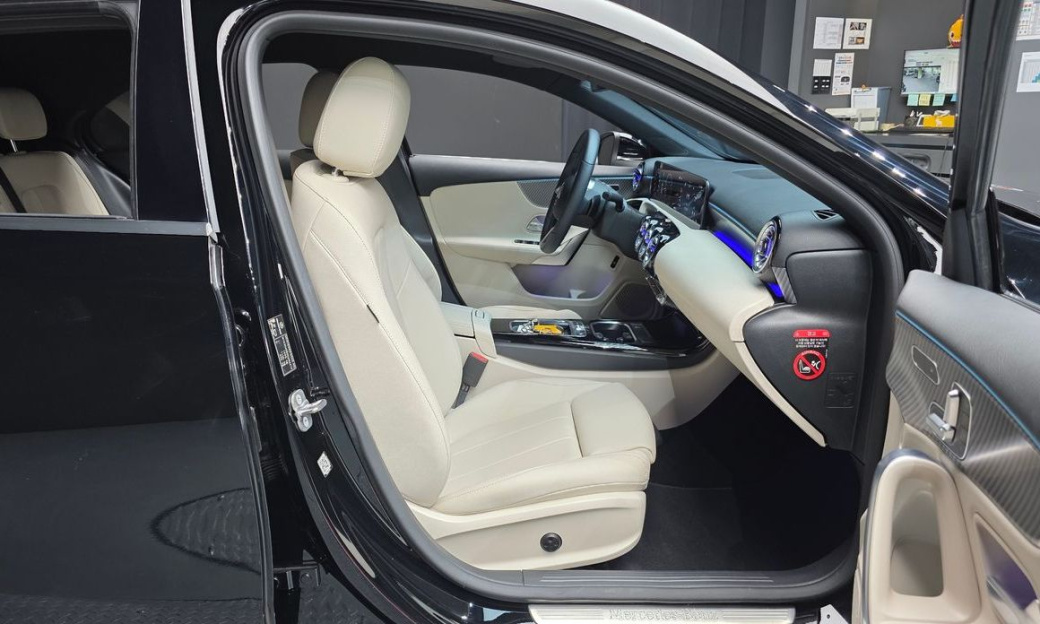Mercedes-Benz A-Class A220 Sedan, 2025