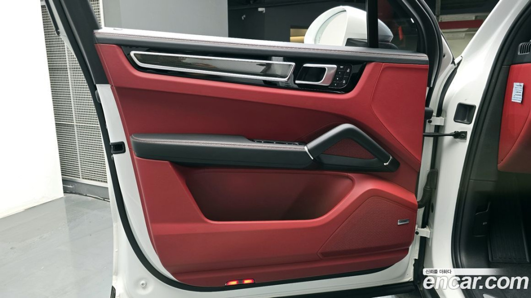 Porsche Cayenne 3.0, 2022