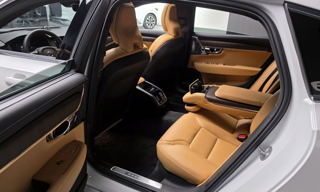 Volvo S90 B6 AWD Ultimate Bright, 2024