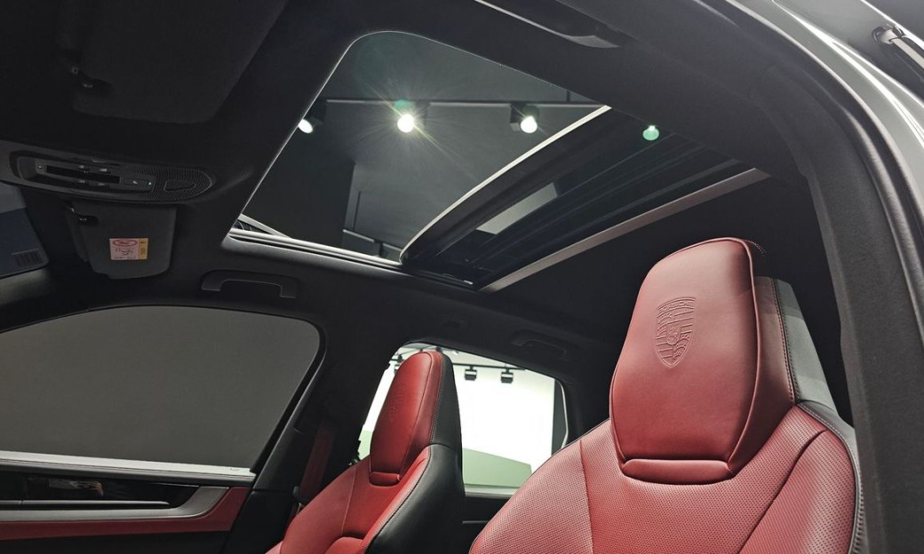Porsche Cayenne 3.0, 2024