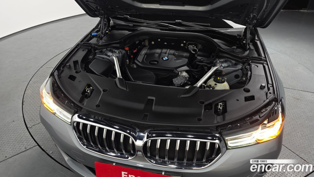 BMW Gran Turismo 620d xDrive Luxury, 2023