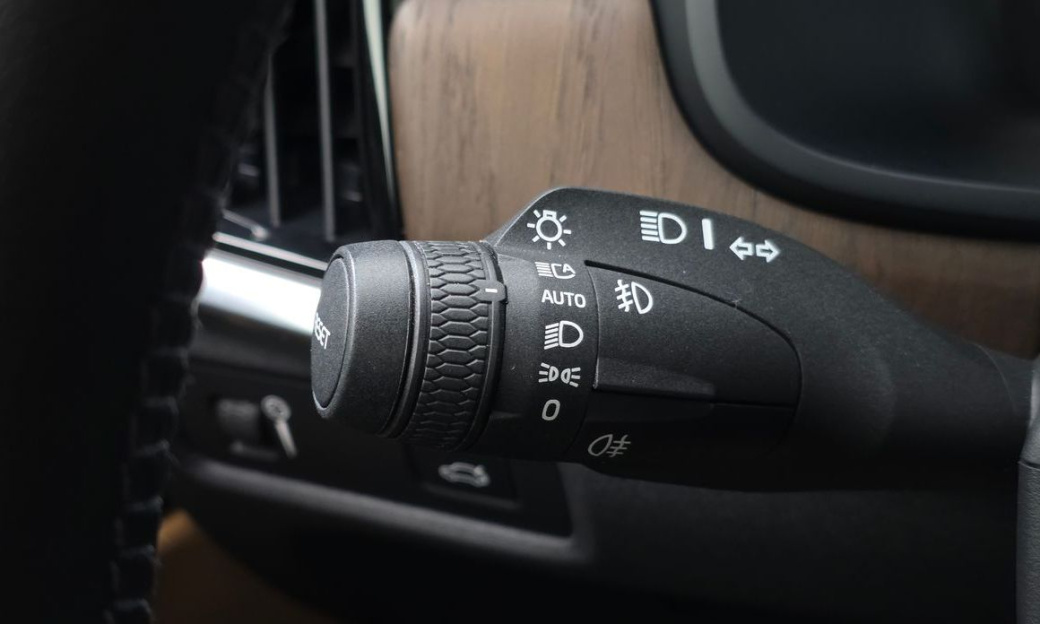 Volvo S90 B6 AWD Inscription, 2021
