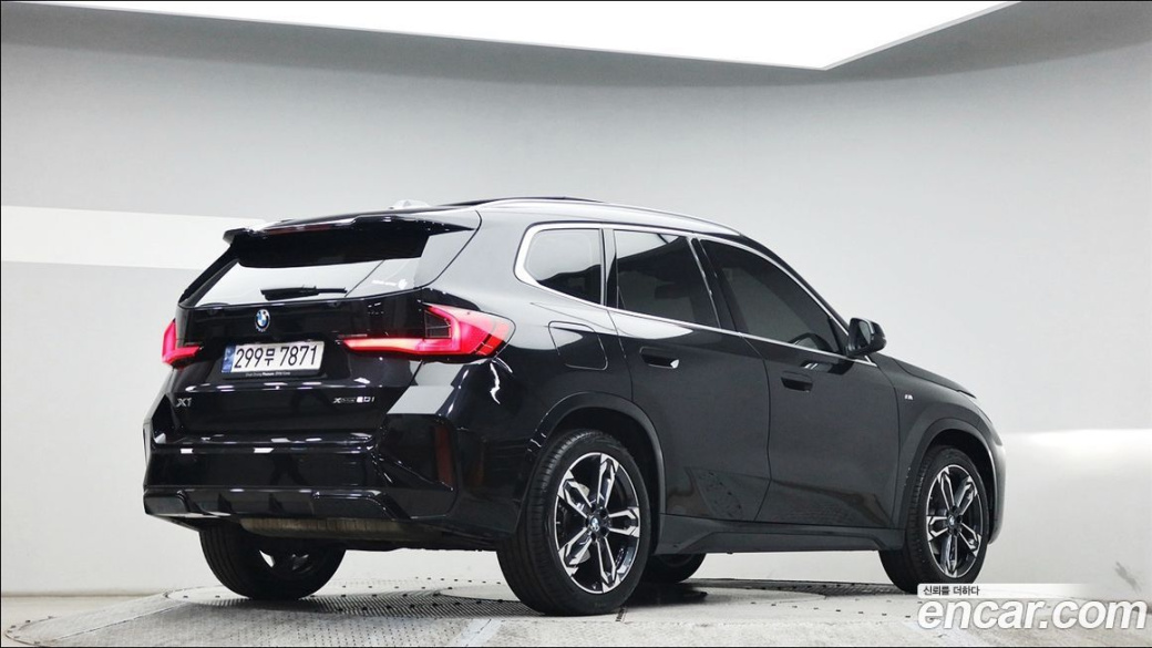 BMW X1 xDrive 20i M Sport, 2024
