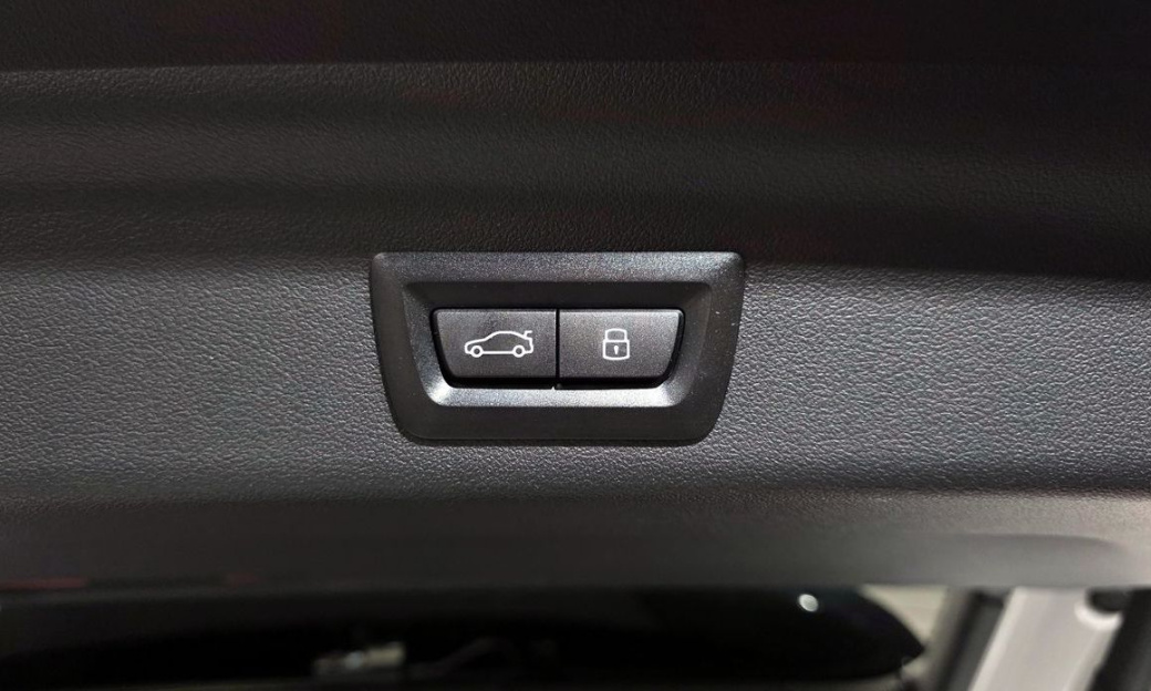 BMW X1 xDrive 20i M Sport, 2024