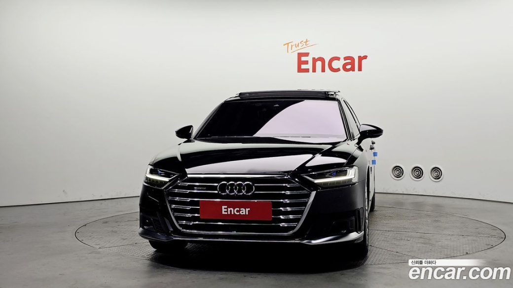Audi A8 55 TFSI Quattro LWB, 2021