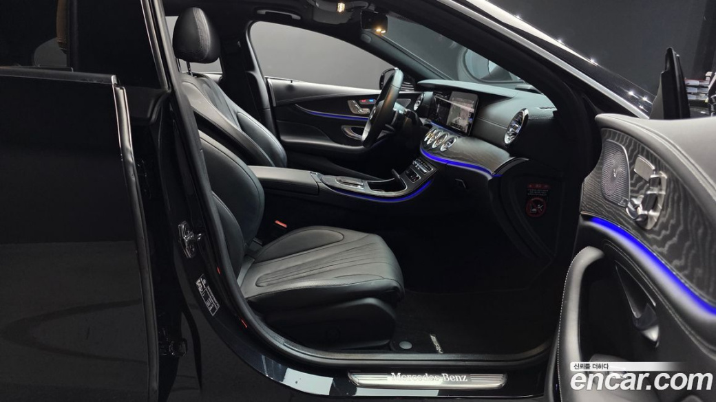 Mercedes-Benz CLS-Class CLS300d 4MATIC, 2022