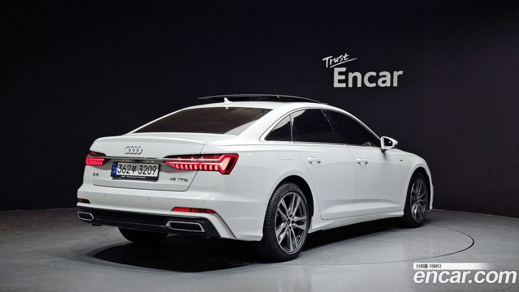 Audi A6 45 TFSI Premium, 2023