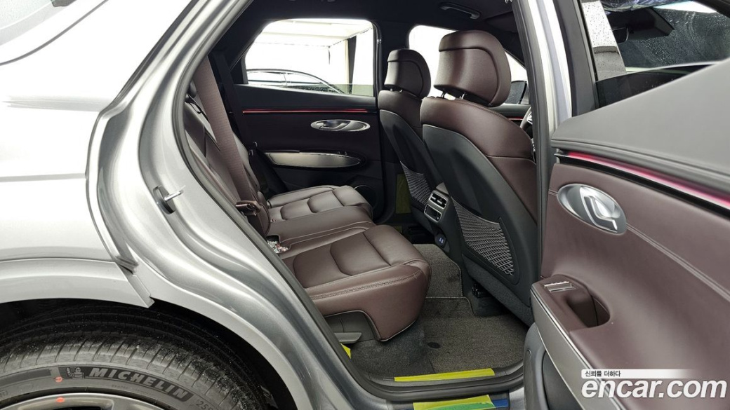 Genesis GV70 2.5T Gasoline AWD, 2026