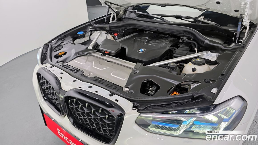BMW X4 xDrive20i M Sports Pro, 2024