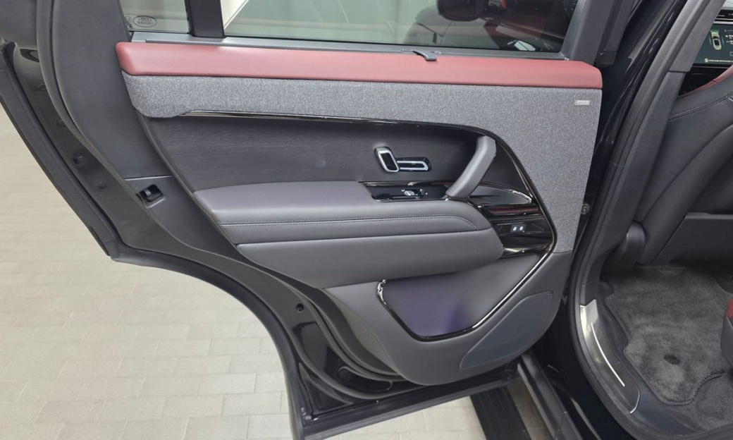 Land Rover Range Rover Sport P400 AB, 2025