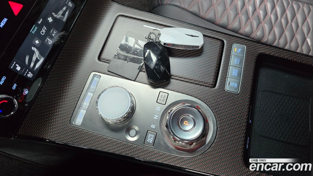 Genesis G80 Gasoline 2.5 Turbo AWD, 2025