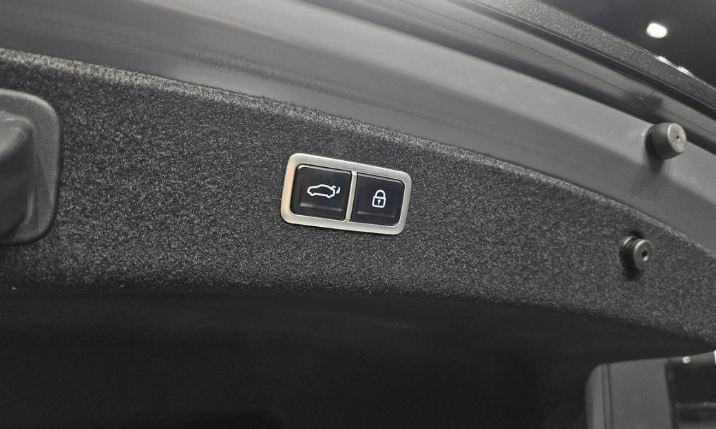 Genesis G80 Gasoline 2.5 Turbo 2WD, 2024