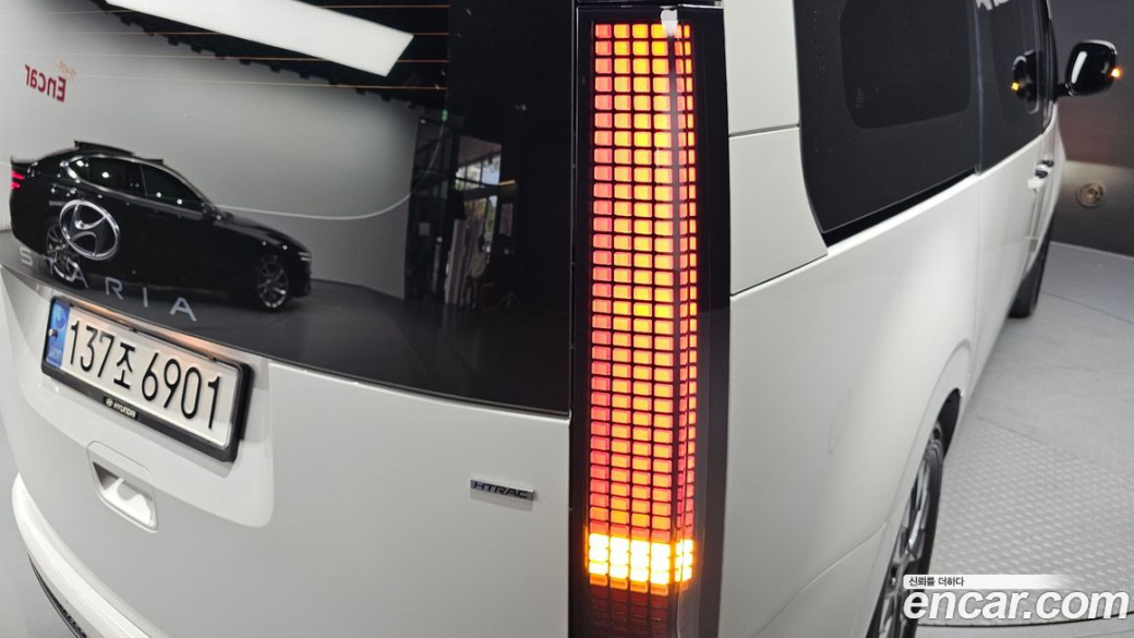 Hyundai Staria 4WD Camper, 2023