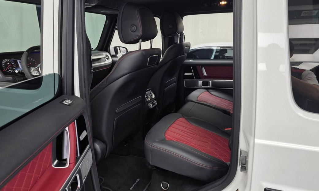 Mercedes-Benz G-Class AMG G63 Manufaktur, 2024
