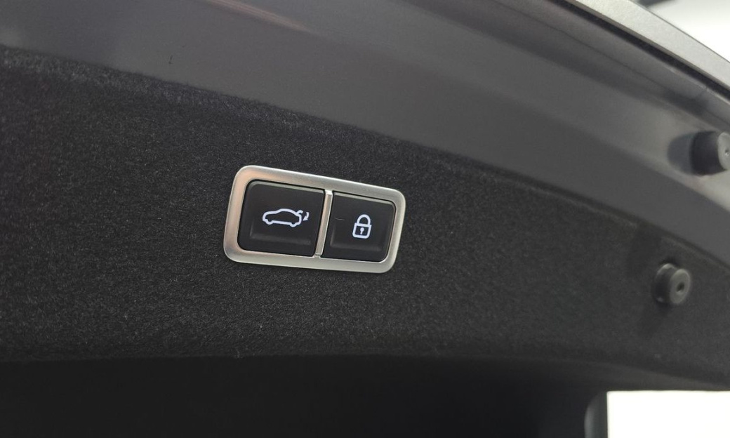 Genesis G80 Gasoline 2.5 Turbo AWD, 2023