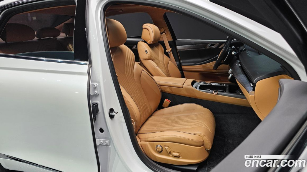 Genesis G80 Gasoline 2.5 Turbo AWD, 2022