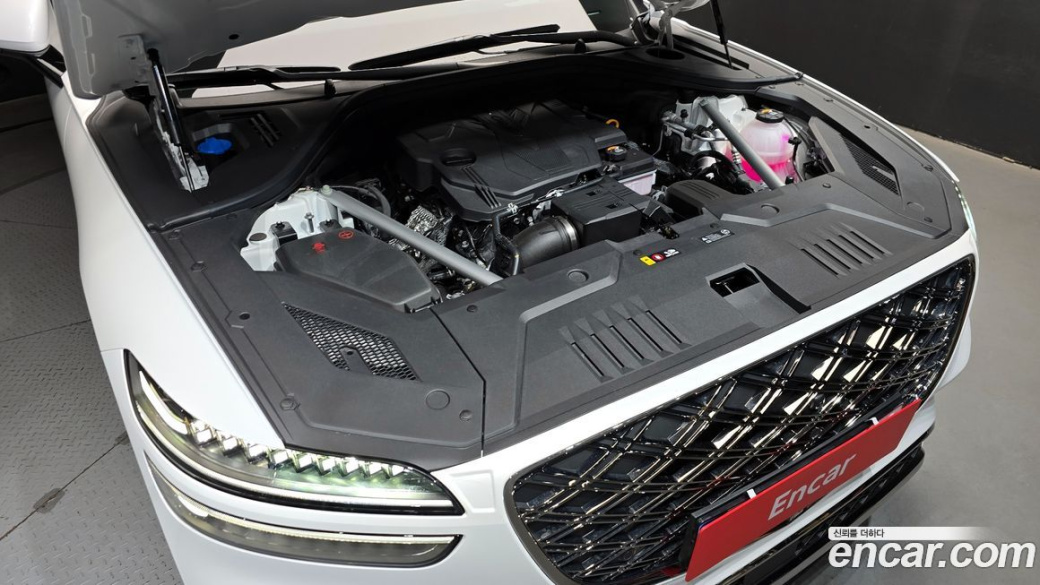 Genesis GV70 2.5T Gasoline 2WD, 2026