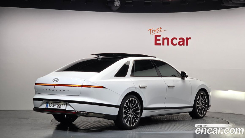 Hyundai Grandeur 2,5 Gasoline 2WD, 2023