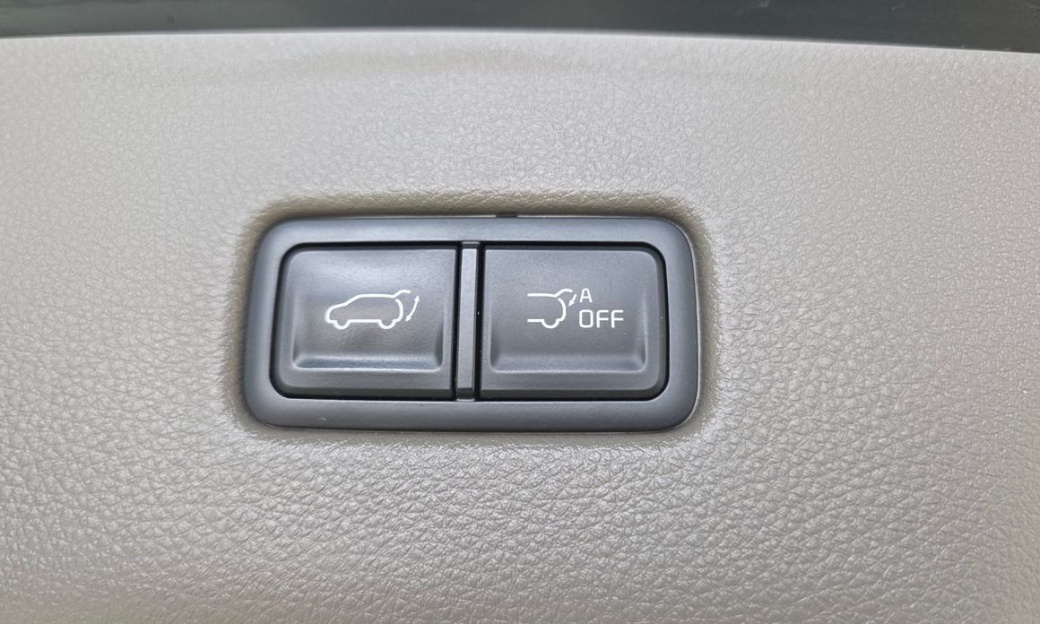 Kia Carnival 9-Seater Noblesse, 2022