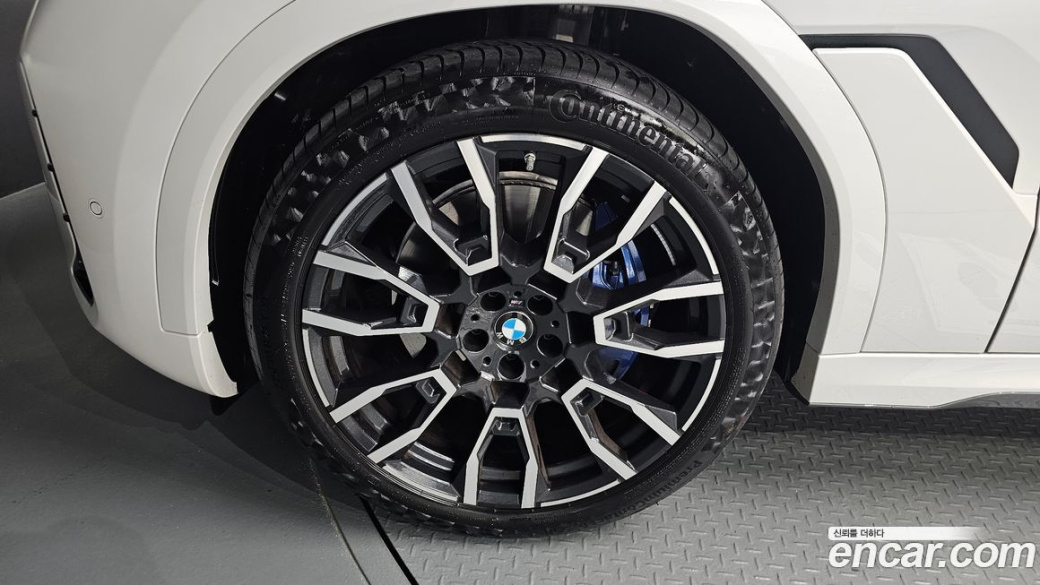 BMW X6 xDrive40i M Sport, 2025