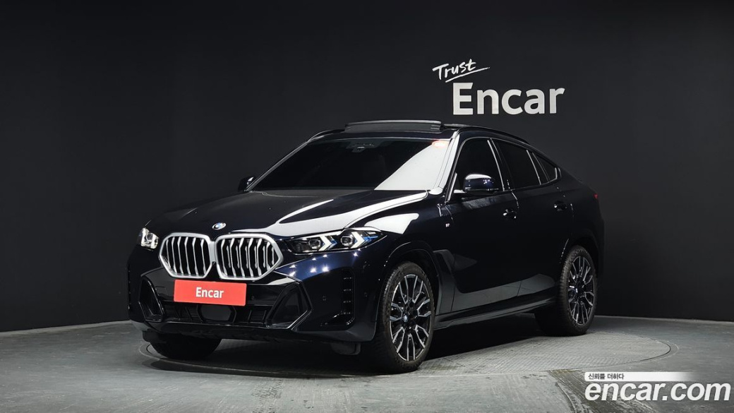 BMW X6 xDrive40i M Sport, 2025