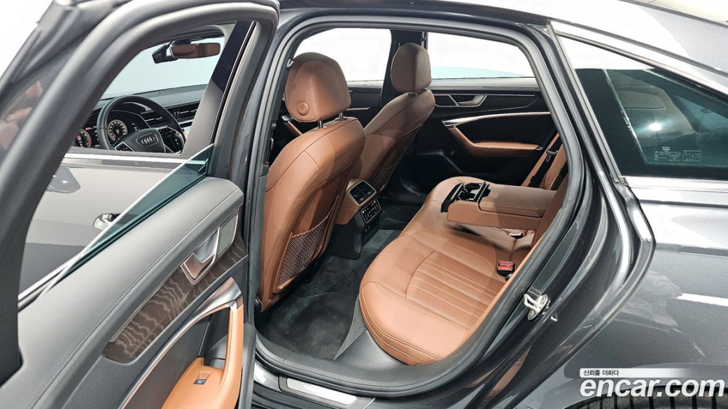 Audi A6 45 TFSI Premium, 2023