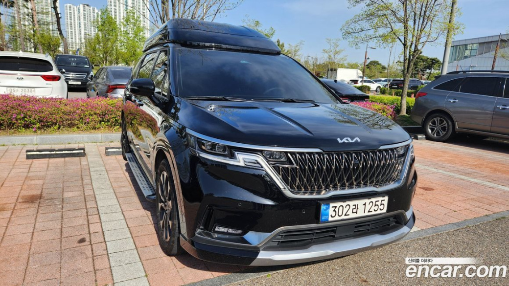 Kia Carnival 7-Seater Hi-Limousine, 2022