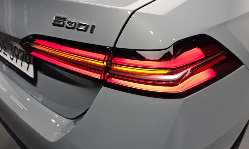 BMW 5-Series 530i xDrive M Sport, 2025