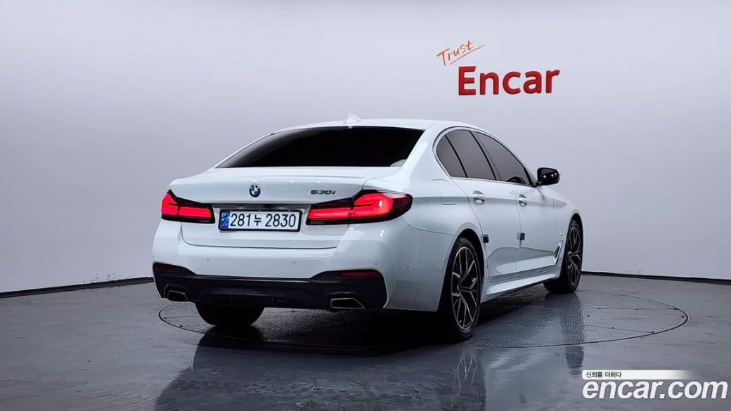 BMW 5-Series 530i M Sport Package, 2022