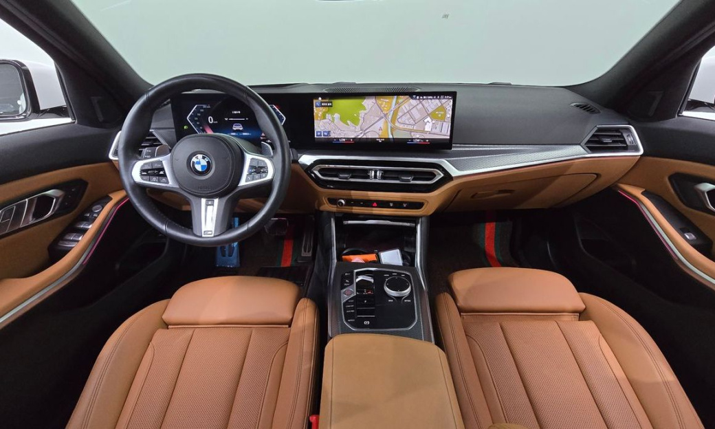 BMW 3-Series 320i M Sport, 2023