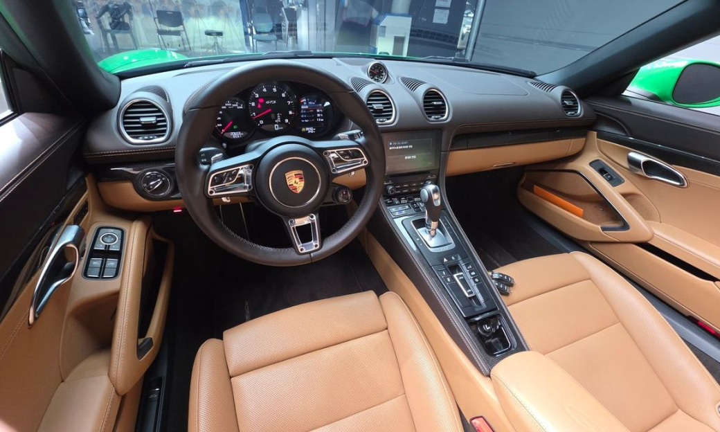 Porsche 718 4.0 GTS, 2023