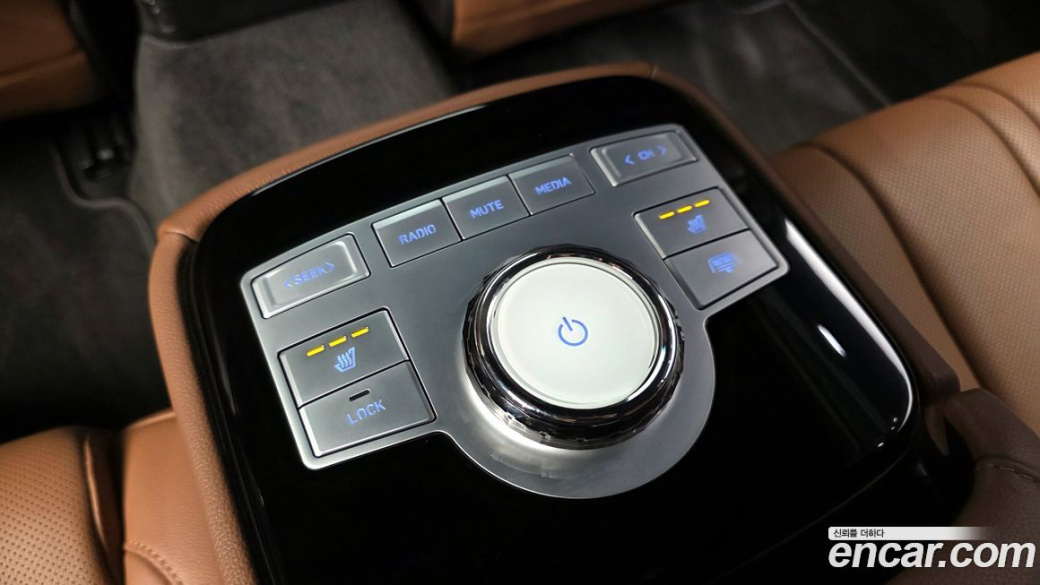 Genesis G80 Gasoline 2.5 Turbo AWD, 2024