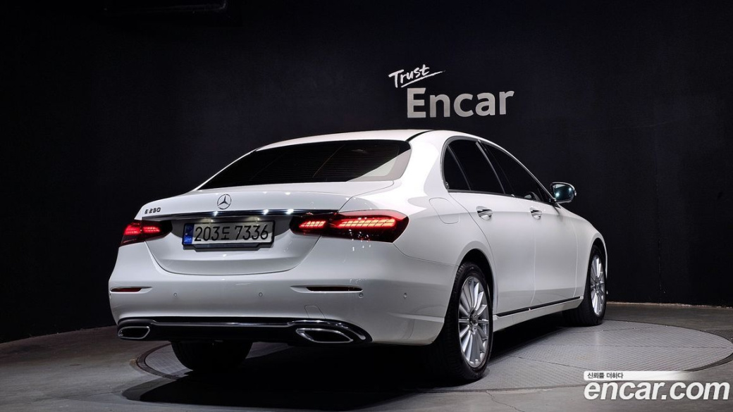 Mercedes-Benz E-Class E250 Exclusive, 2022