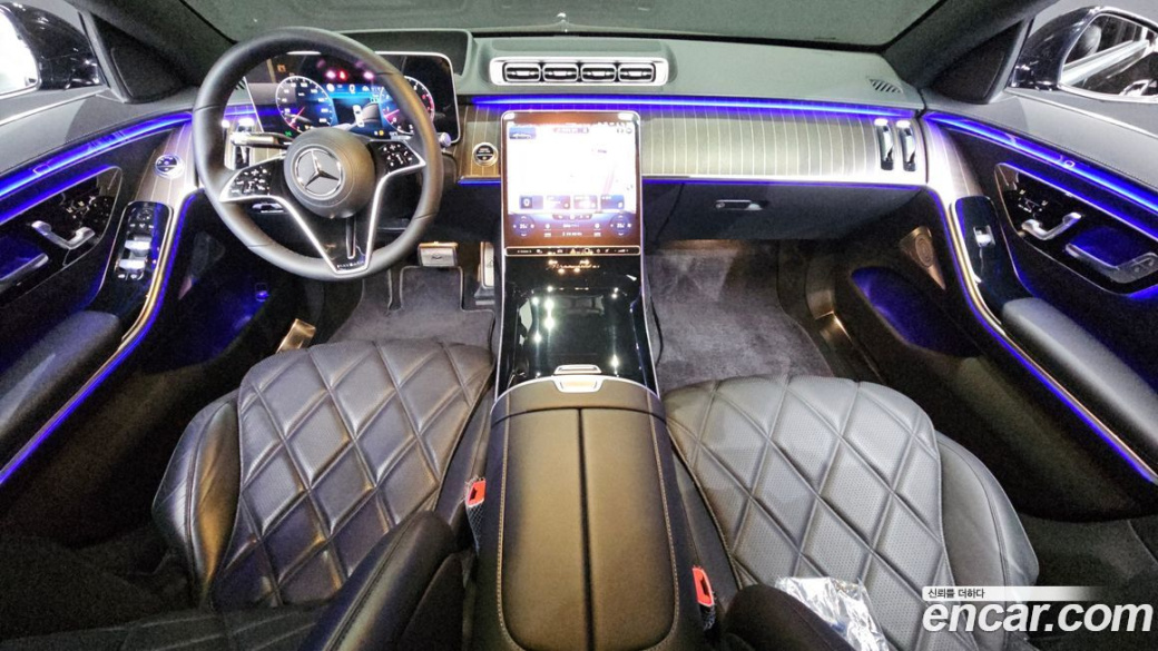 Mercedes-Benz S-Class Maybach S680 4MATIC, 2023
