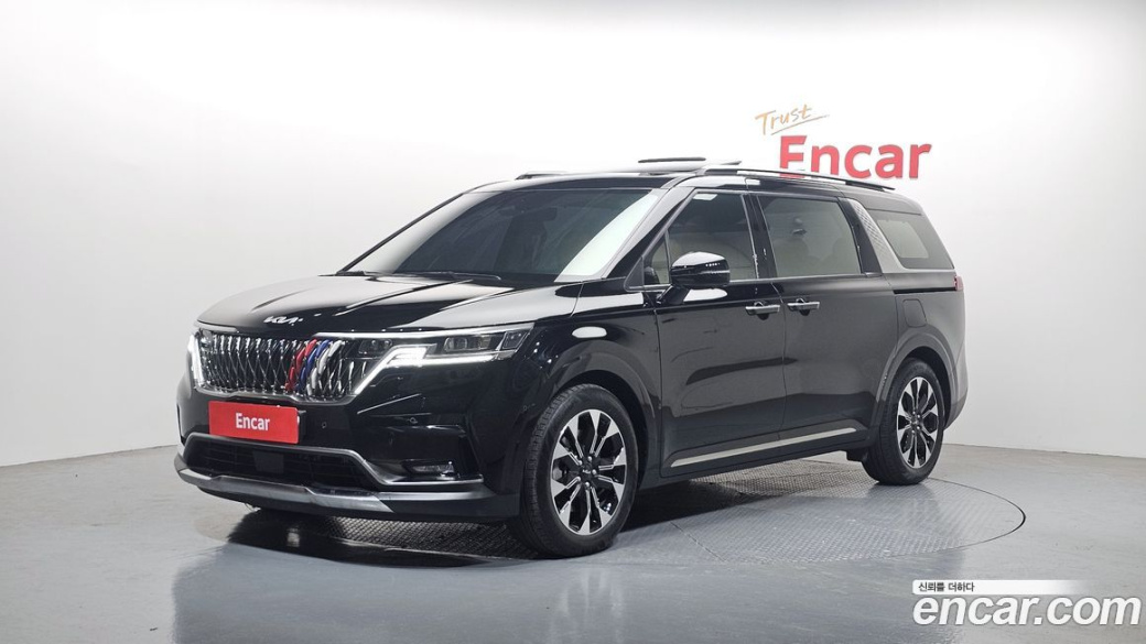 Kia Carnival 9-Seater Signature, 2023