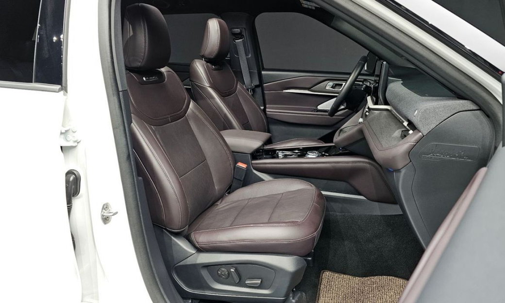 Ford Explorer 2.3 Platinum 4WD, 2025