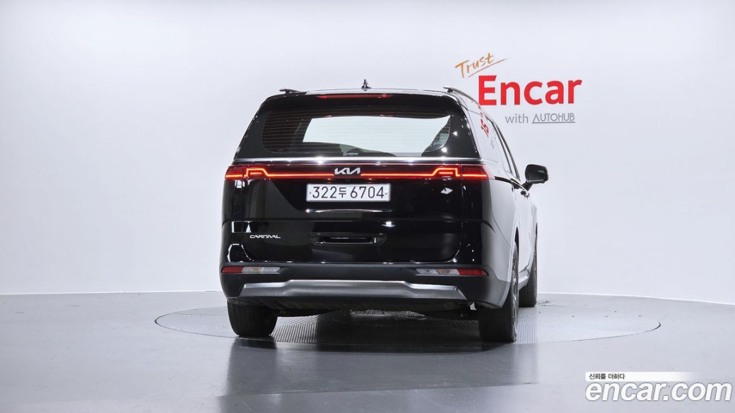Kia Carnival 9-Seater Signature, 2023