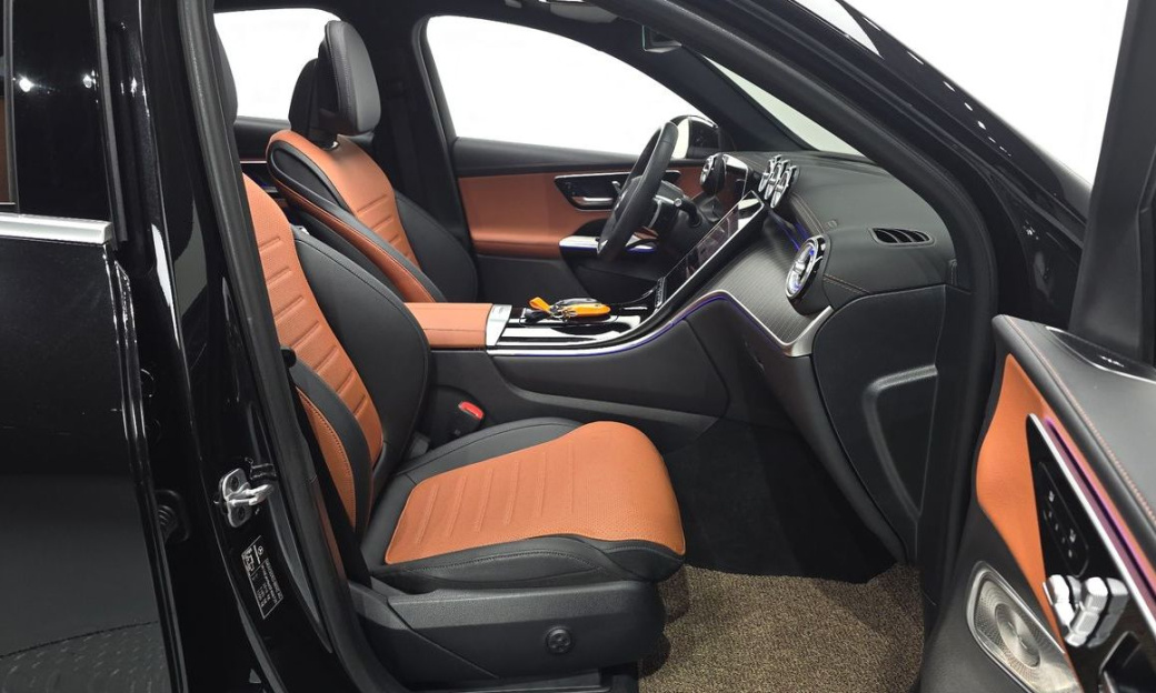 Mercedes-Benz GLC-Class GLC300 4MATIC Coupe, 2025
