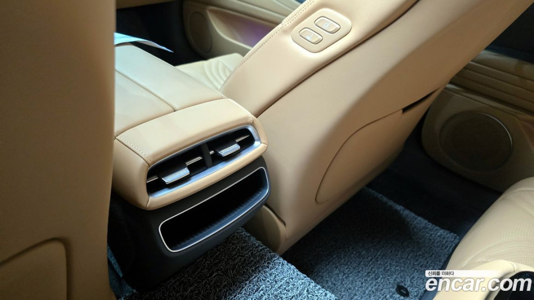 Genesis G80 Gasoline 2.5 Turbo AWD, 2023