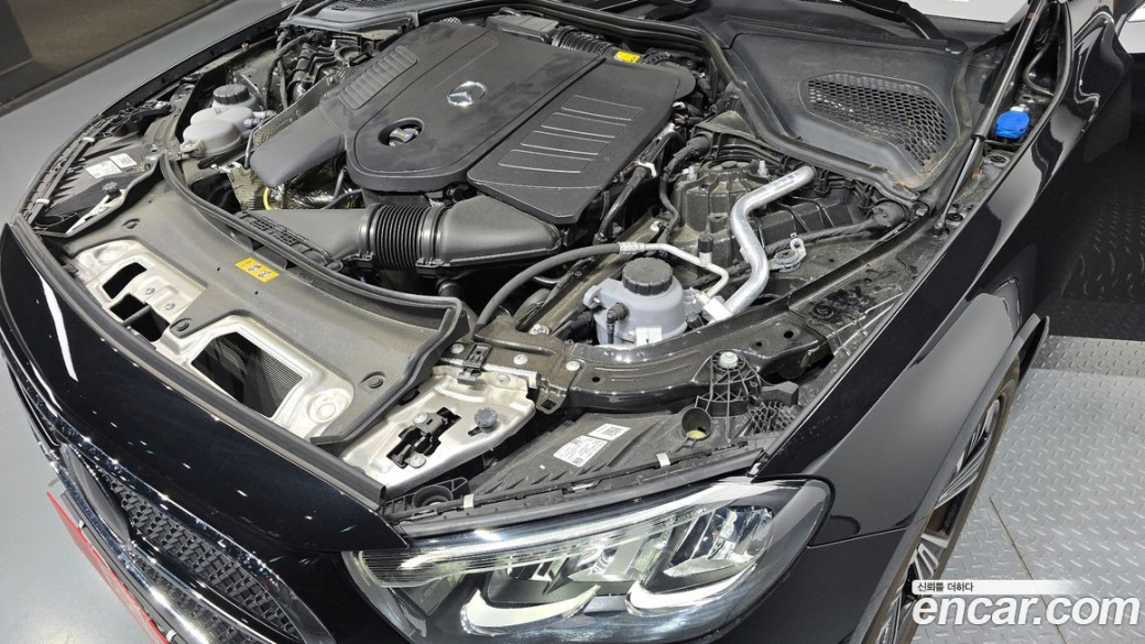 Mercedes-Benz E-Class E200 Avantgarde, 2024