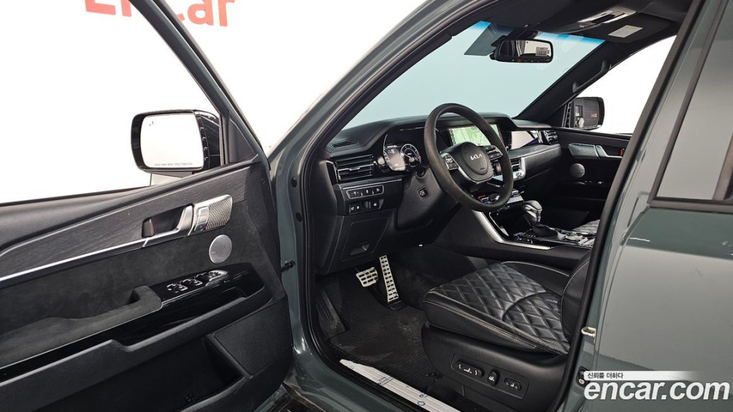 Kia Mohave Diesel 3.0 4WD 6-Seater, 2024